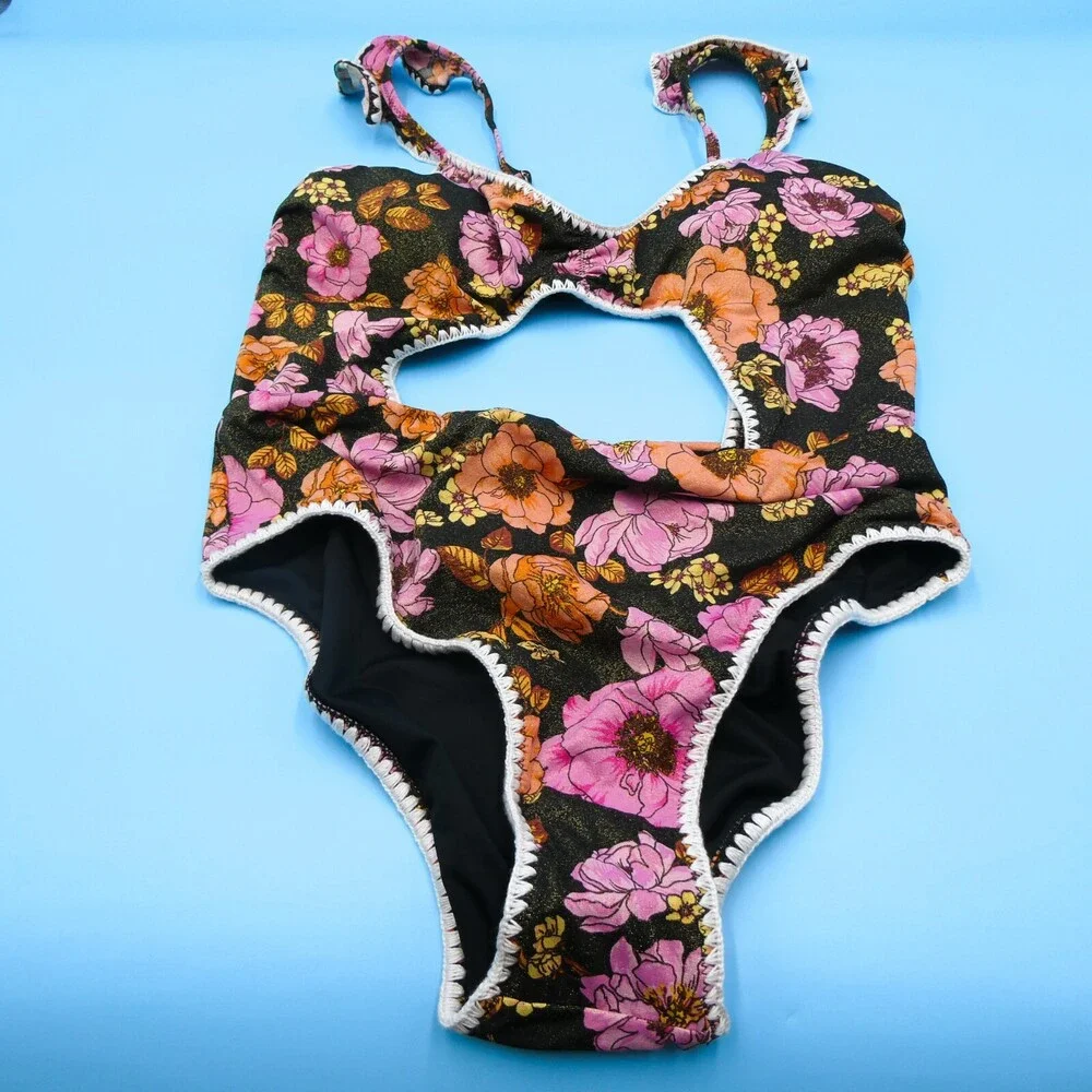 Victorias Secret Medium Black Shimmer Floral Cutout‎ Lace One Piece Swimsuit New